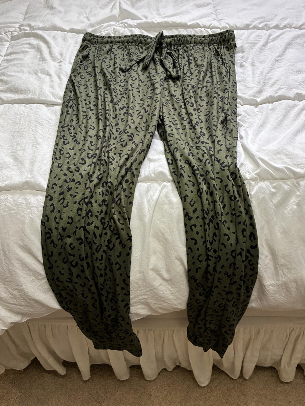 Women's Green Leopard Print Pajama Pants